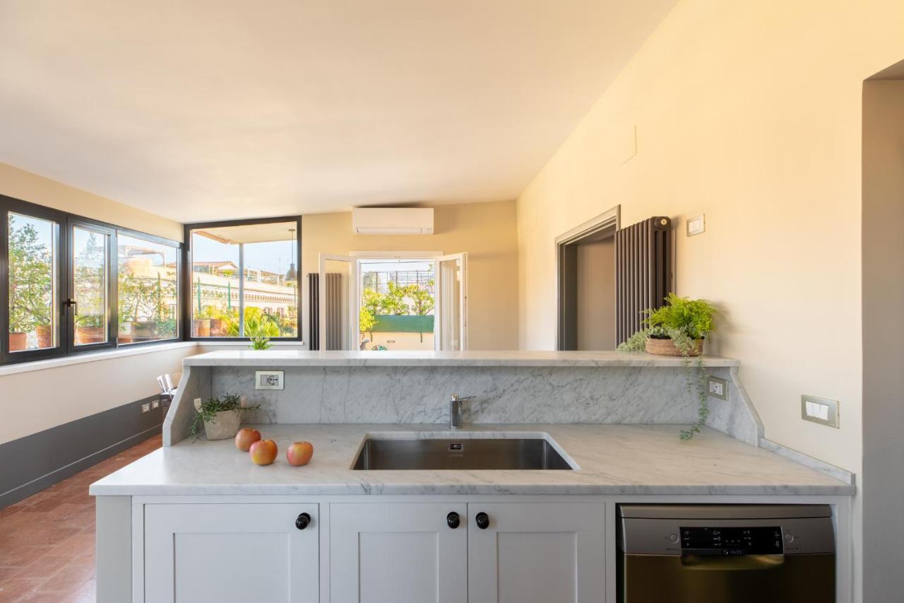 Apartamento Iflat Magical Flat By The Tiber Roma Exterior foto