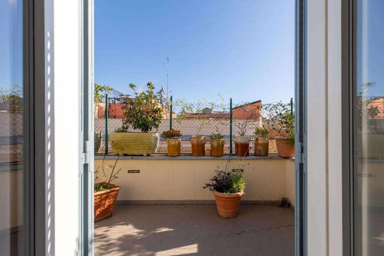 Apartamento Iflat Magical Flat By The Tiber Roma Exterior foto